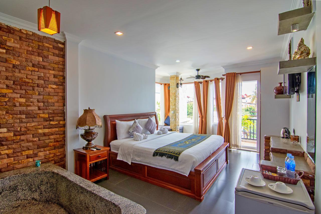 Moon Flower Residence เสียมราฐ ภายนอก รูปภาพ