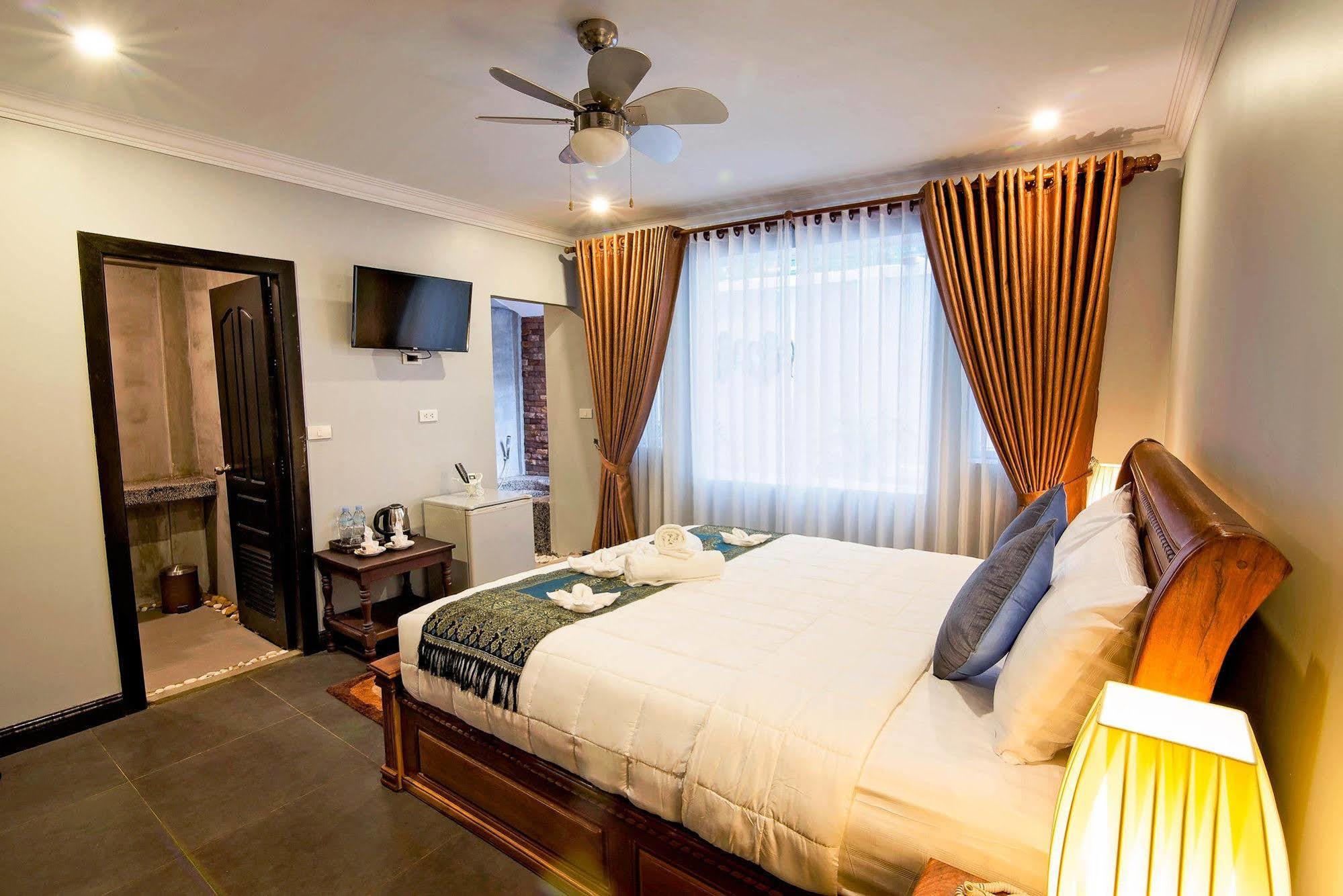 Moon Flower Residence เสียมราฐ ภายนอก รูปภาพ