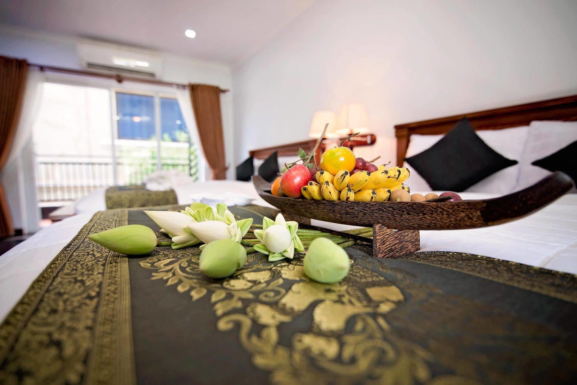 Moon Flower Residence เสียมราฐ ภายนอก รูปภาพ